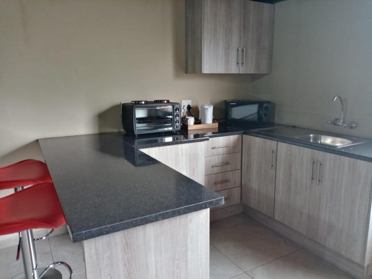 Wisteria Lane Guesthouse Postmasburg 외부 사진