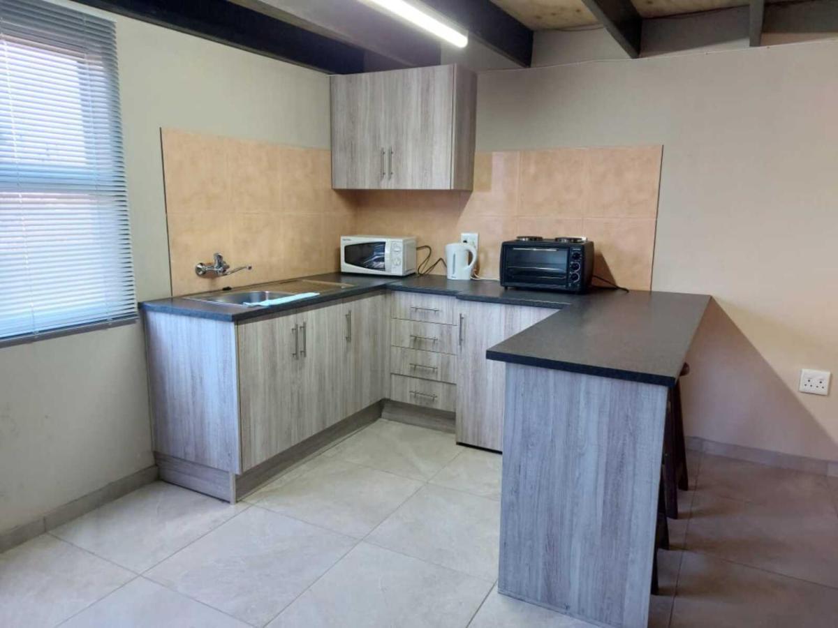 Wisteria Lane Guesthouse Postmasburg 외부 사진