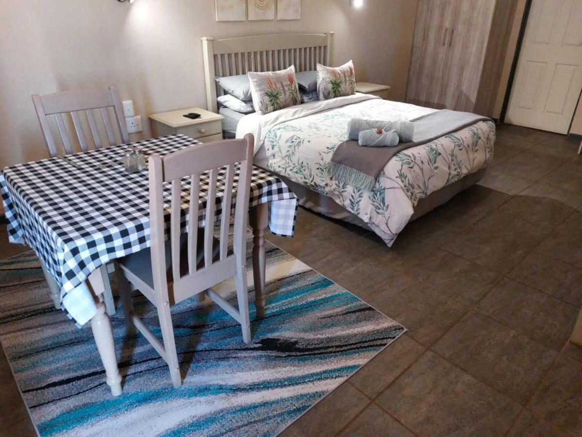 Wisteria Lane Guesthouse Postmasburg 외부 사진